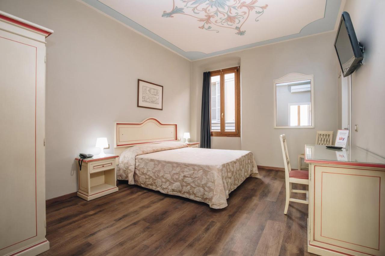 Hotel Astoria Crémone Extérieur photo