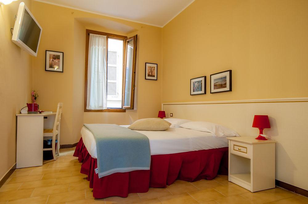 Hotel Astoria Crémone Extérieur photo